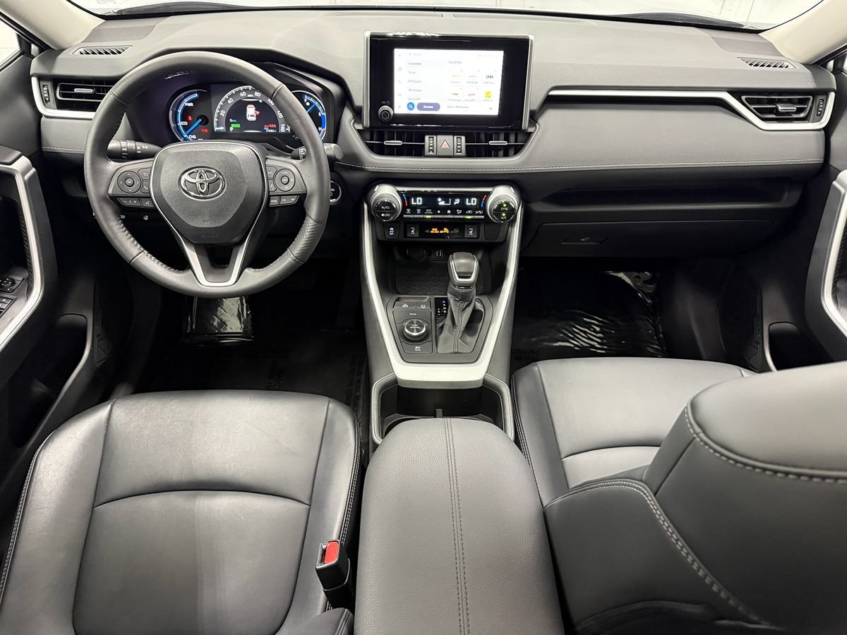 Used 2023 Toyota RAV4 XLE Premium AWD/4WD image 12