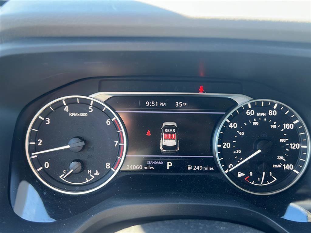 Certified 2023 Nissan Rogue SV image 14