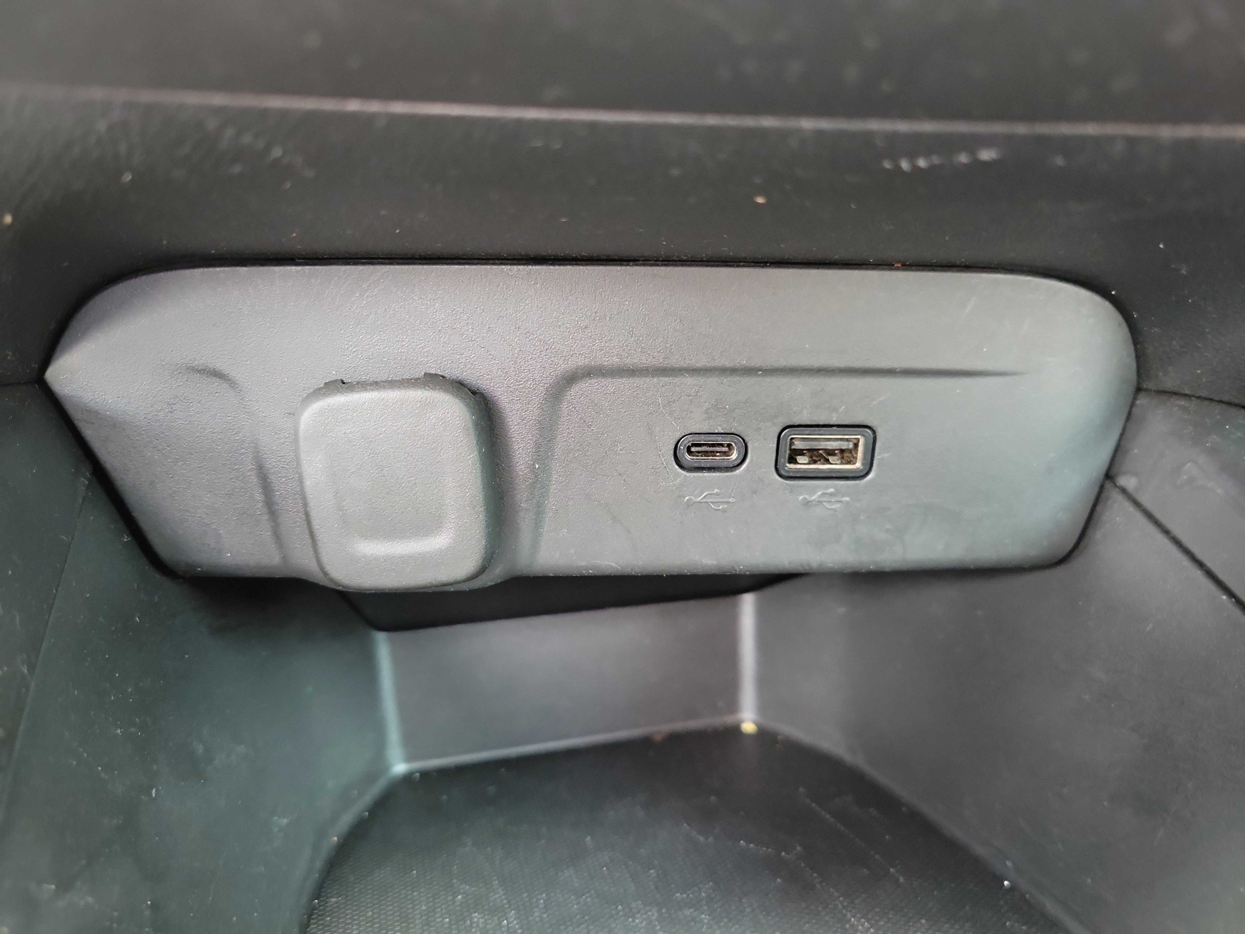 Used 2024 Chevrolet Trax RS w/ Driver Confidence Package image 18