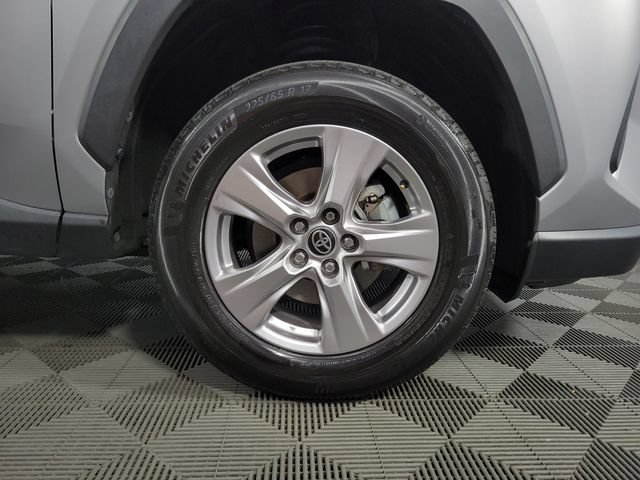 Used 2023 Toyota RAV4 XLE w/ Convenience Package FWD image 11