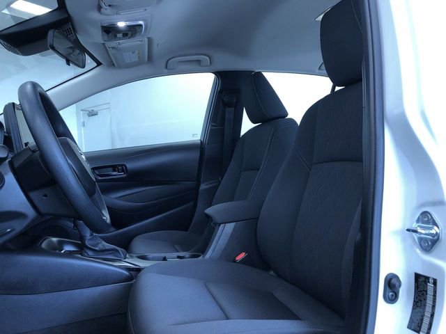 Used 2025 Toyota Corolla LE image 19