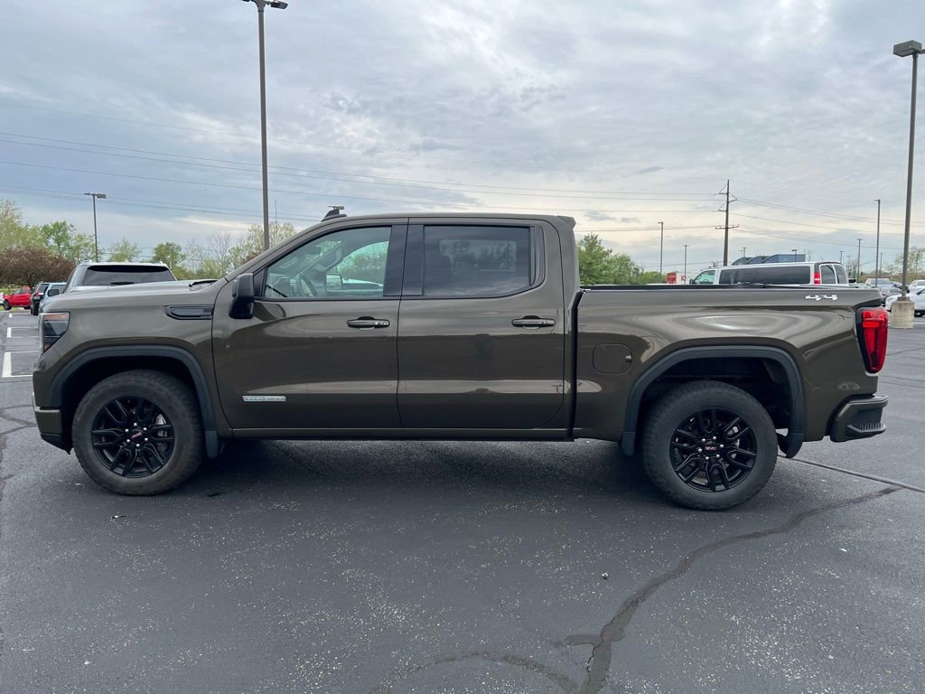Used 2024 GMC Sierra 1500 Elevation AWD/4WD image 3