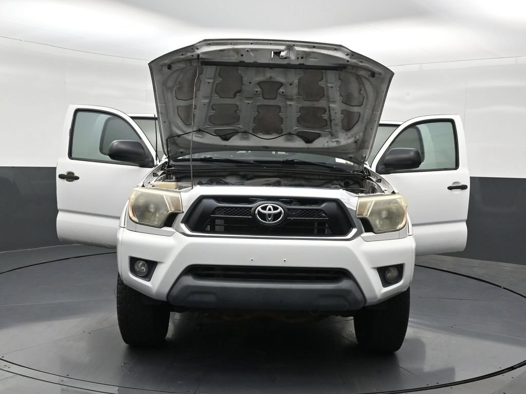 Used 2012 Toyota Tacoma PreRunner w/ SR5 Pkg RWD image 36