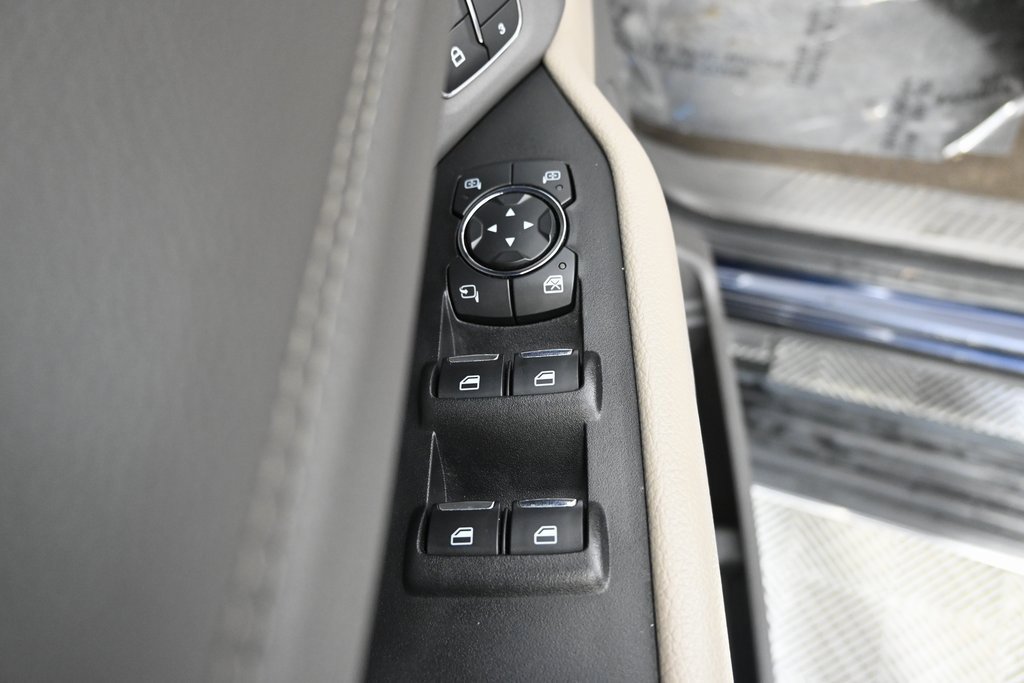 Used 2021 Ford Expedition Limited image 20