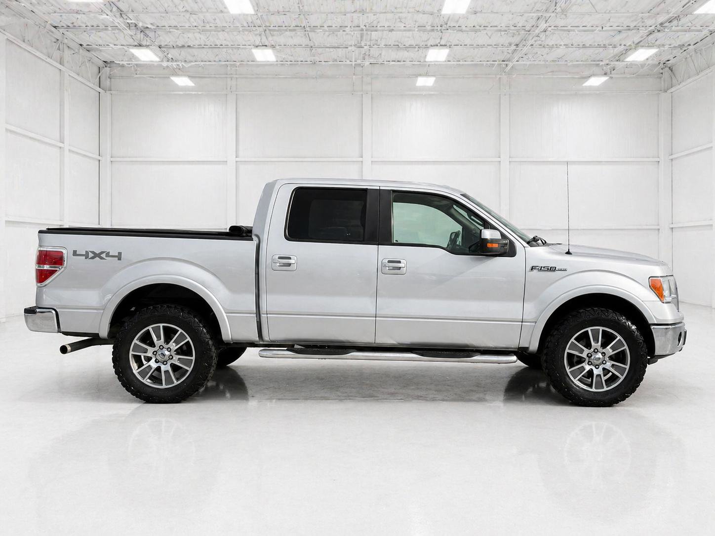 Used 2014 Ford F150 Lariat w/ Equipment Group 501A Mid AWD/4WD image 4