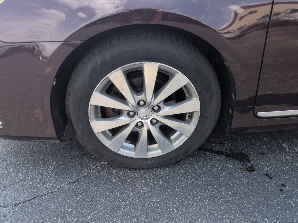 Used 2011 Toyota Avalon Limited FWD image 28