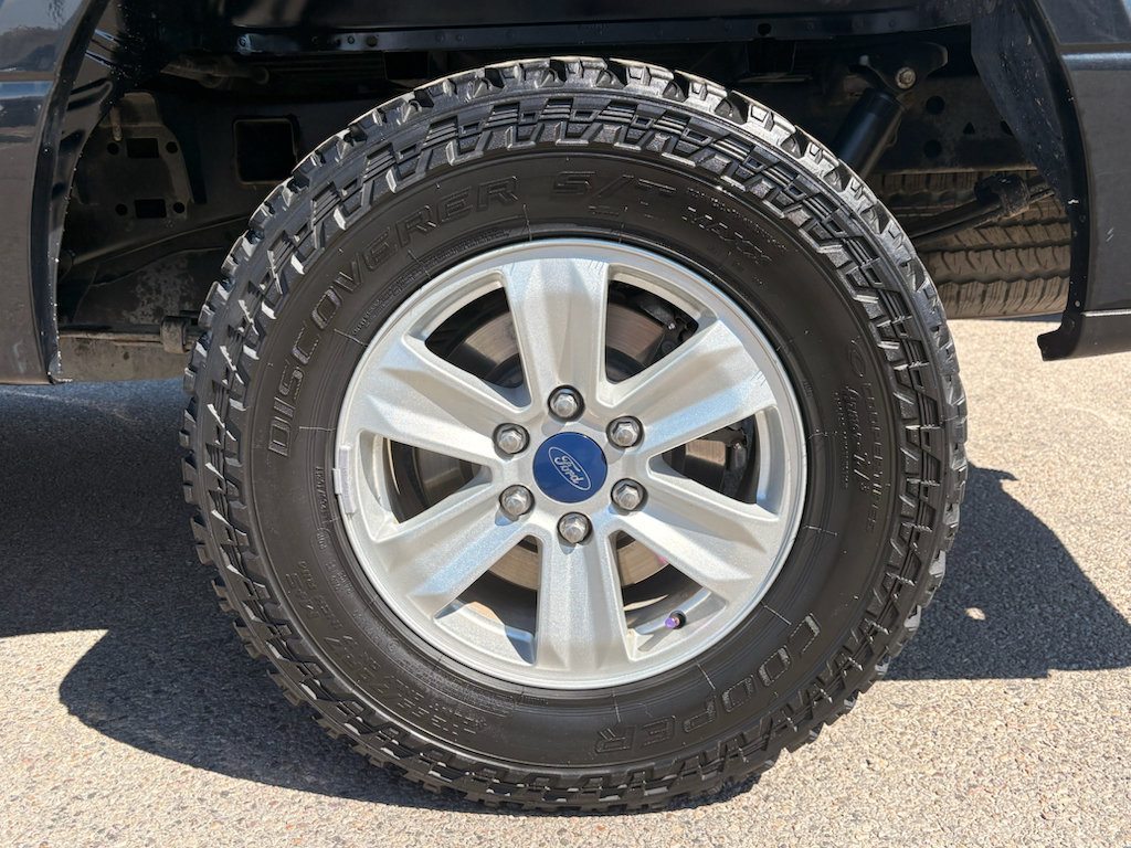 Used 2018 Ford F150 XLT AWD/4WD image 9