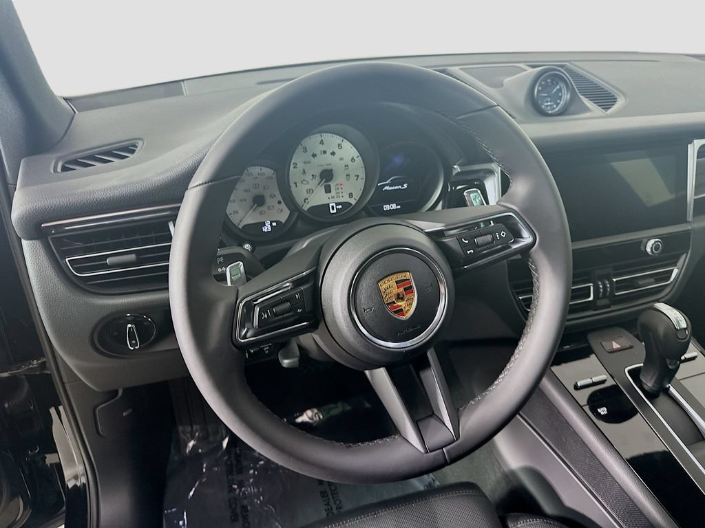 New 2026 Porsche Macan S AWD/4WD image 12