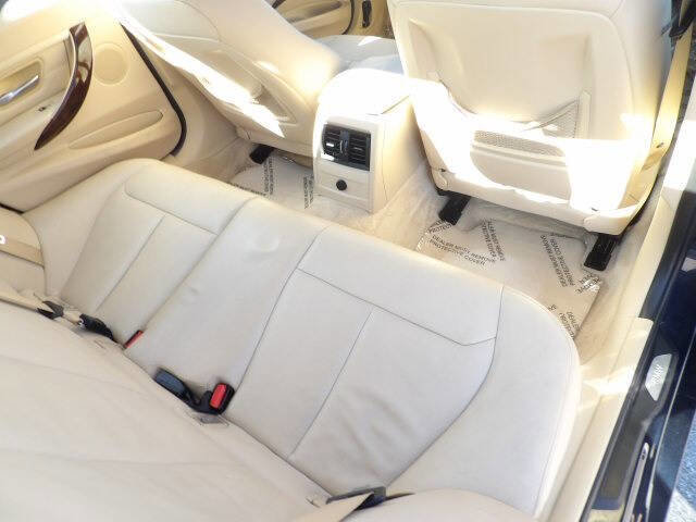 Used 2014 BMW 328d Sedan image 26