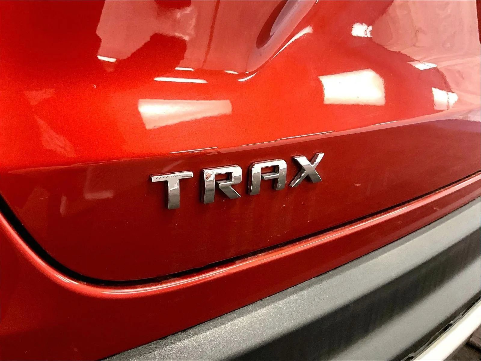 Used 2024 Chevrolet Trax LT w/ Driver Confidence Package image 13