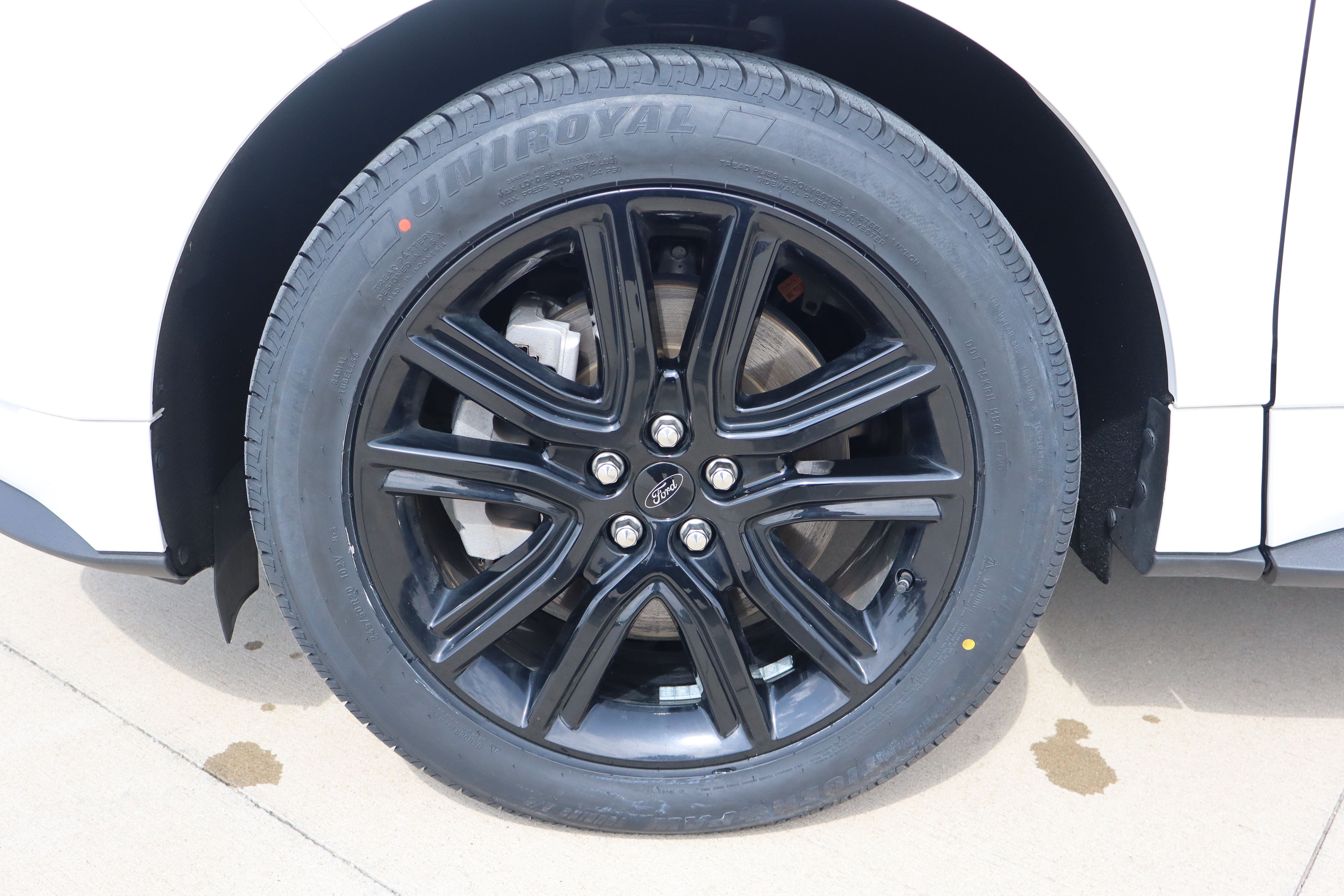 Used 2021 Ford Edge ST-Line w/ Class II Trailer Tow Package AWD/4WD image 31