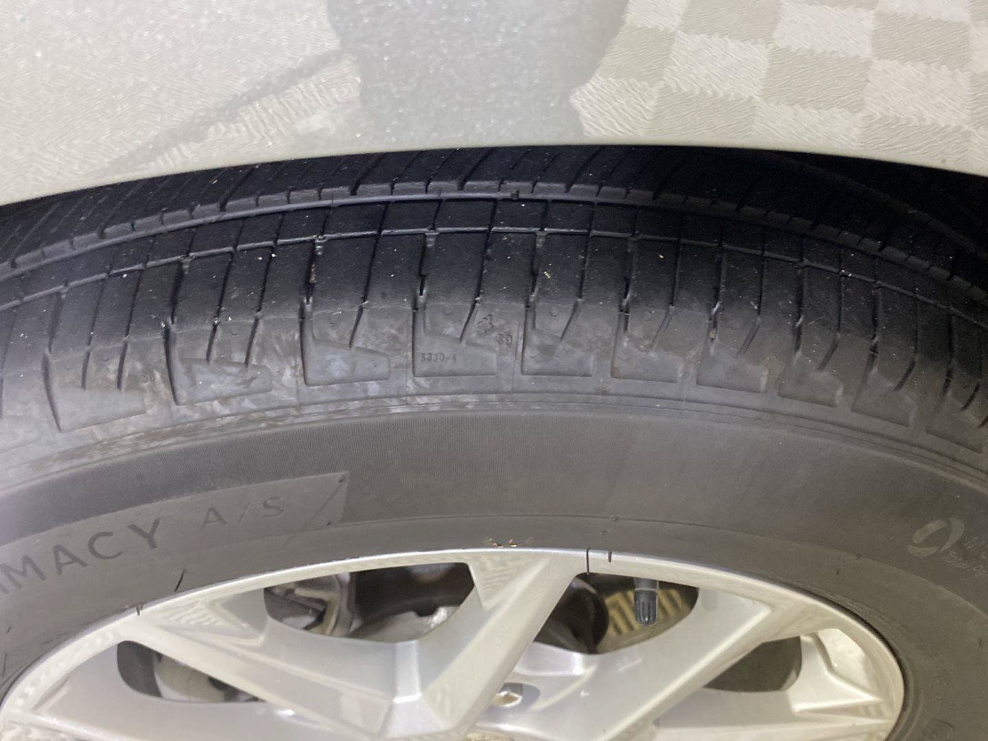 Used 2024 Chevrolet Equinox LT w/ LPO, Floor Liner Package FWD image 14