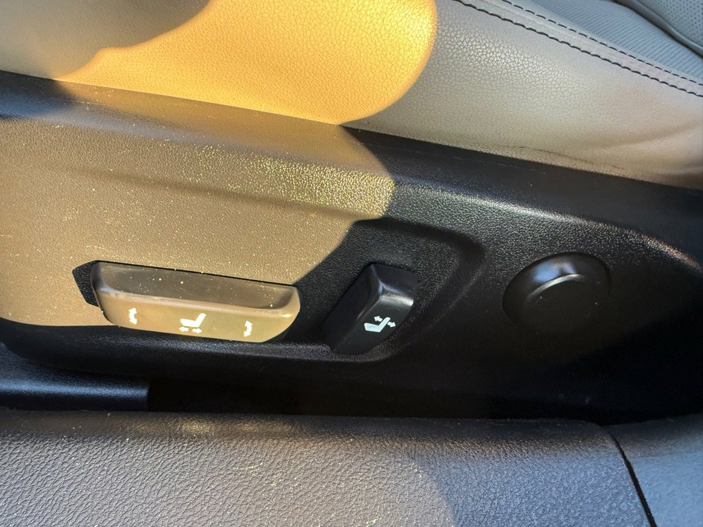 Used 2015 Lexus IS 250 AWD w/ Navigation System Package image 18