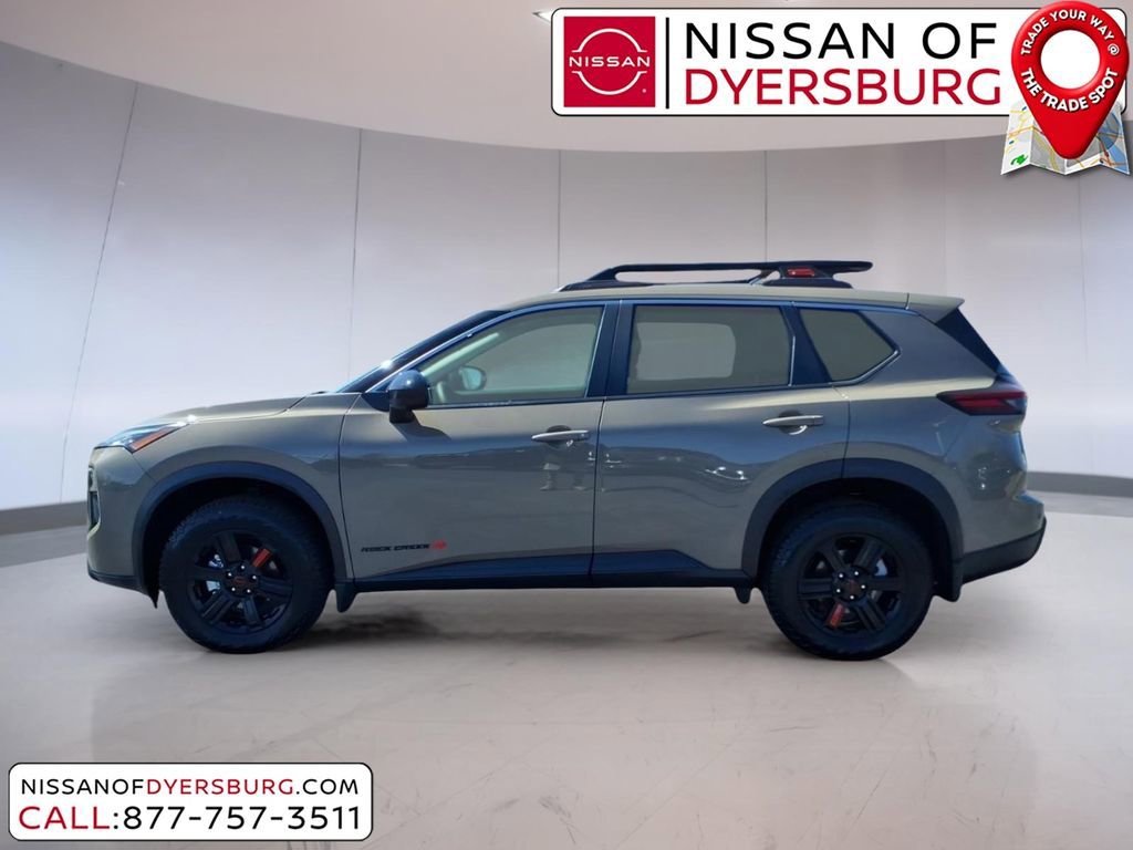Used 2025 Nissan Rogue SV image 6