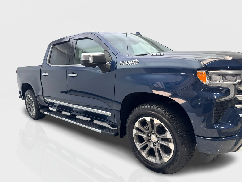 Used 2023 Chevrolet Silverado 1500 High Country w/ Technology Package AWD/4WD image 14