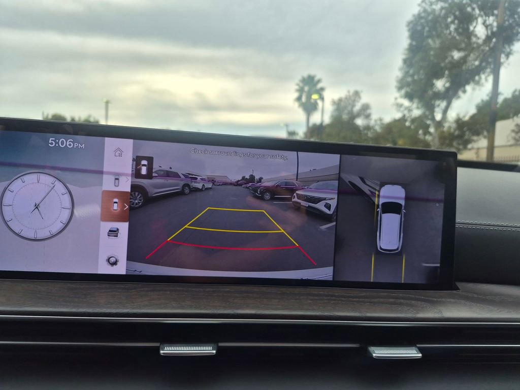 Used 2026 Genesis GV80 2.5T Advanced image 17