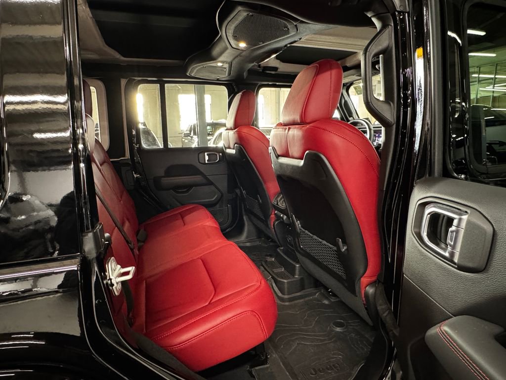 Used 2024 Jeep Wrangler Rubicon 392 w/ Dual Top Group image 16