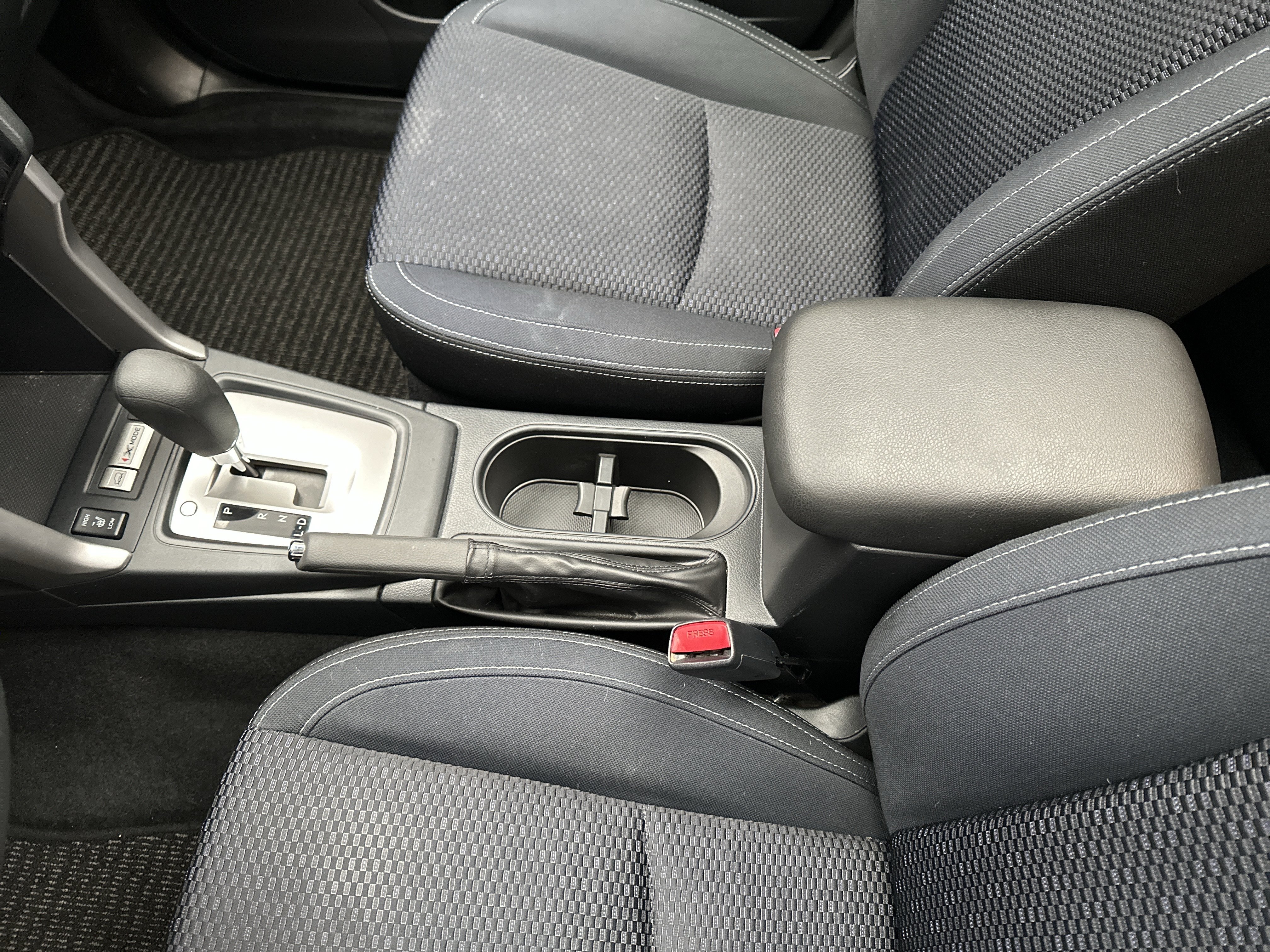 Used 2017 Subaru Forester 2.5i Premium w/ All-Weather Package AWD/4WD image 34
