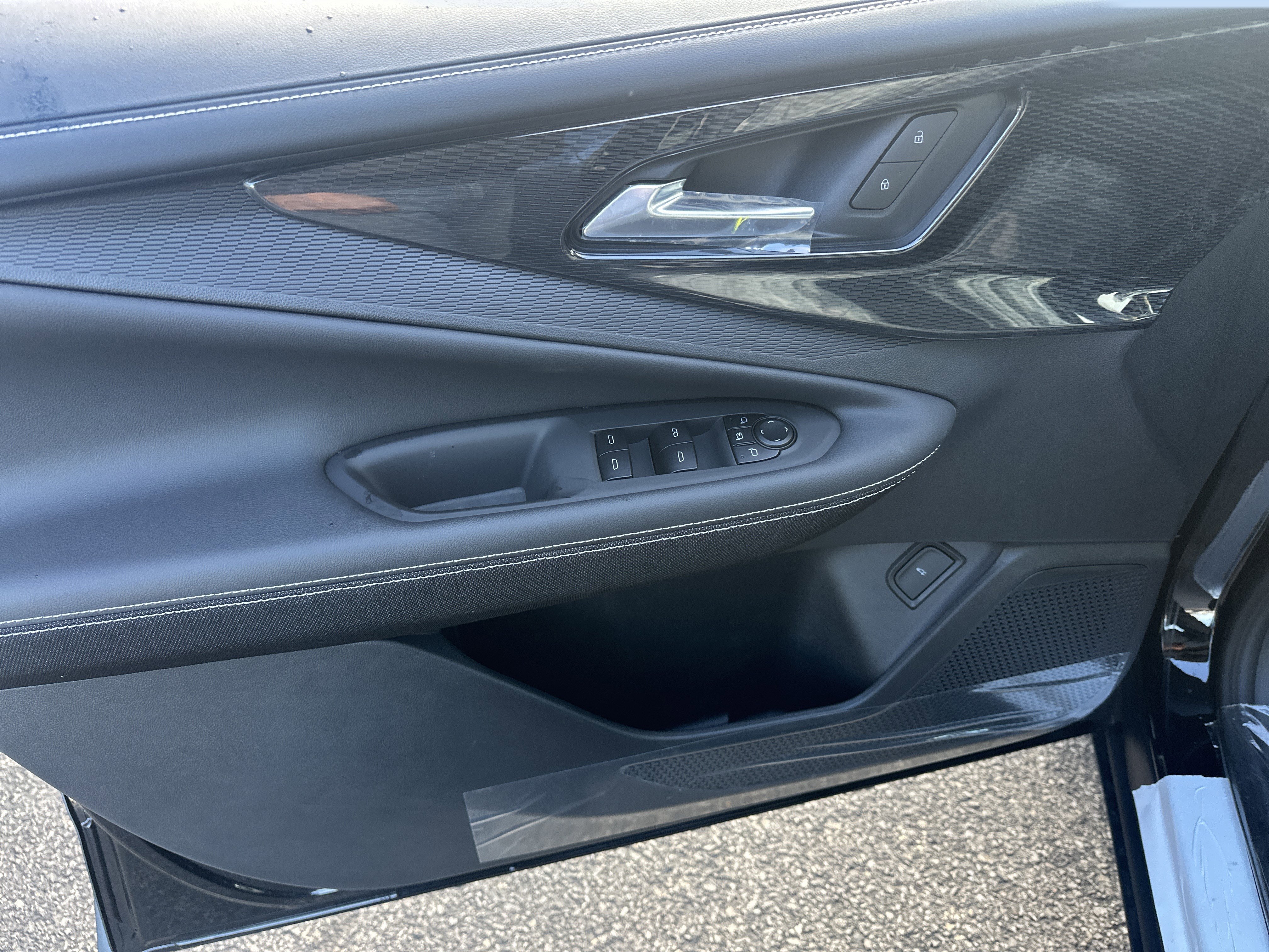 New 2026 Chevrolet Blazer EV LT image 7