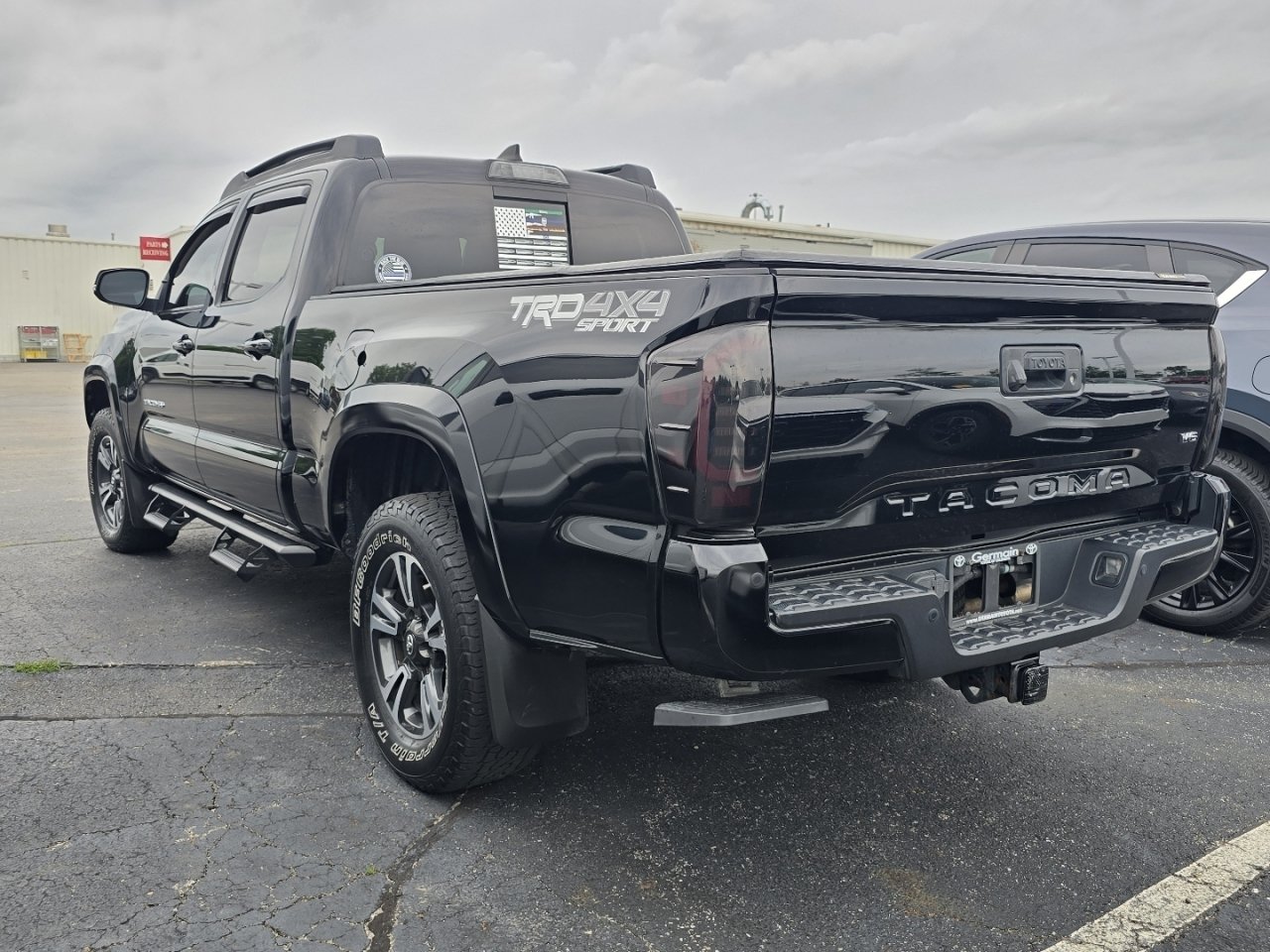 Used 2018 Toyota Tacoma TRD Sport w/ Technology Package AWD/4WD image 5
