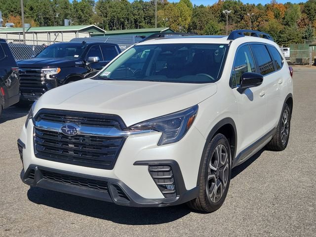 Used 2024 Subaru Ascent Limited w/ Technology Package image 3