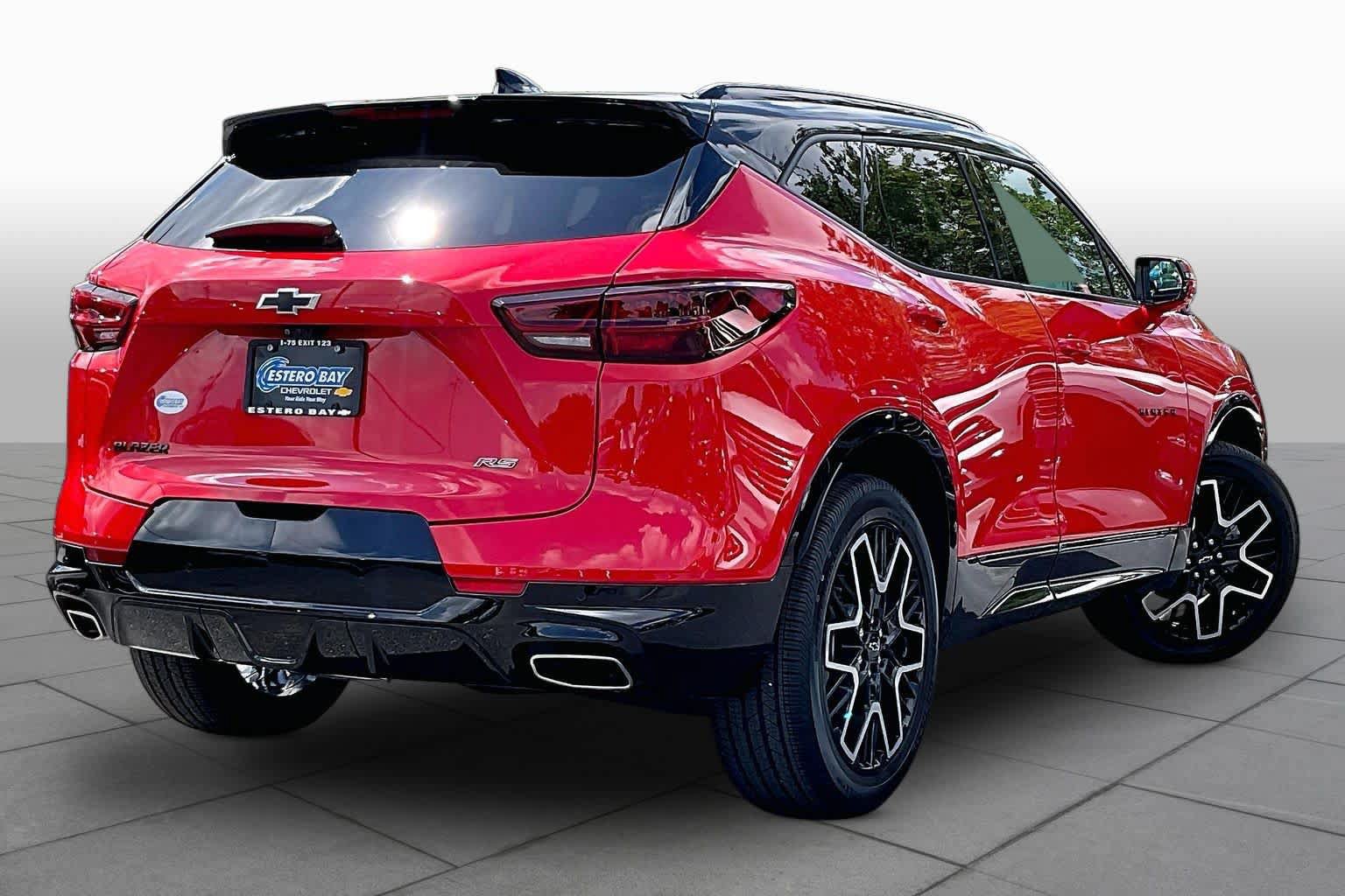 Used 2023 Chevrolet Blazer RS w/ Driver Confidence II Package FWD image 13