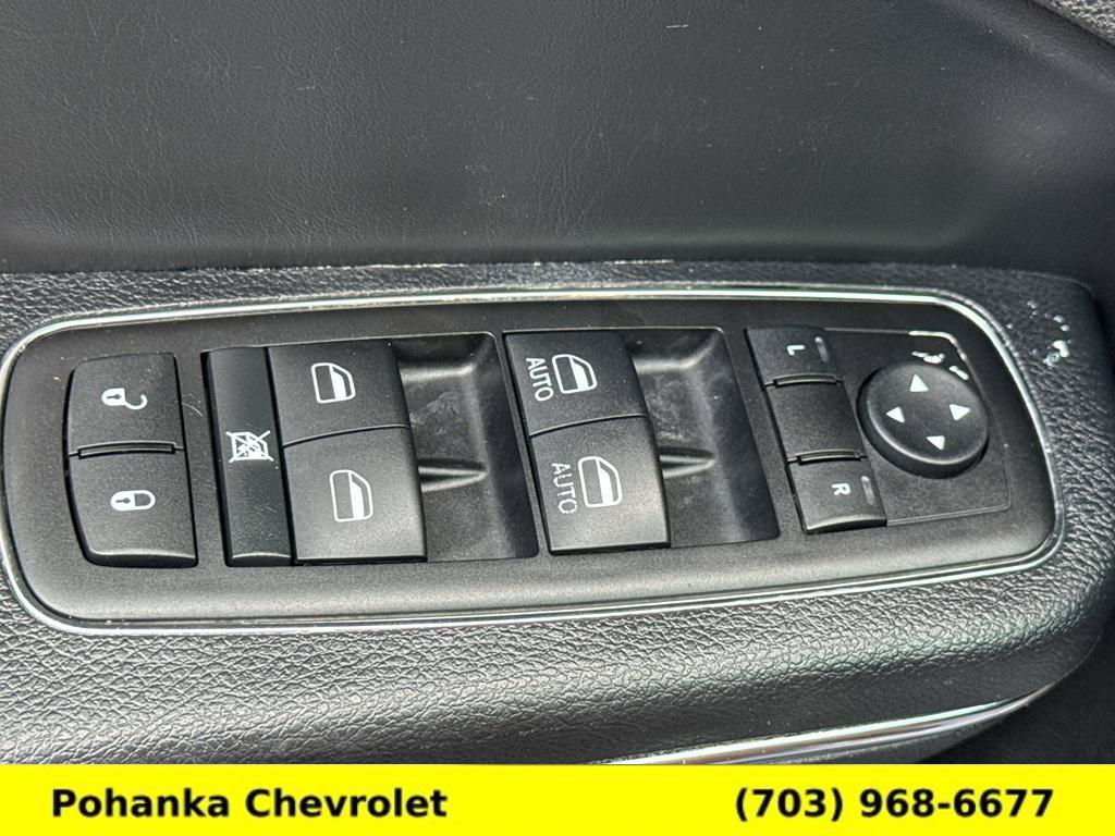 Used 2014 Dodge Charger SXT Plus RWD image 17