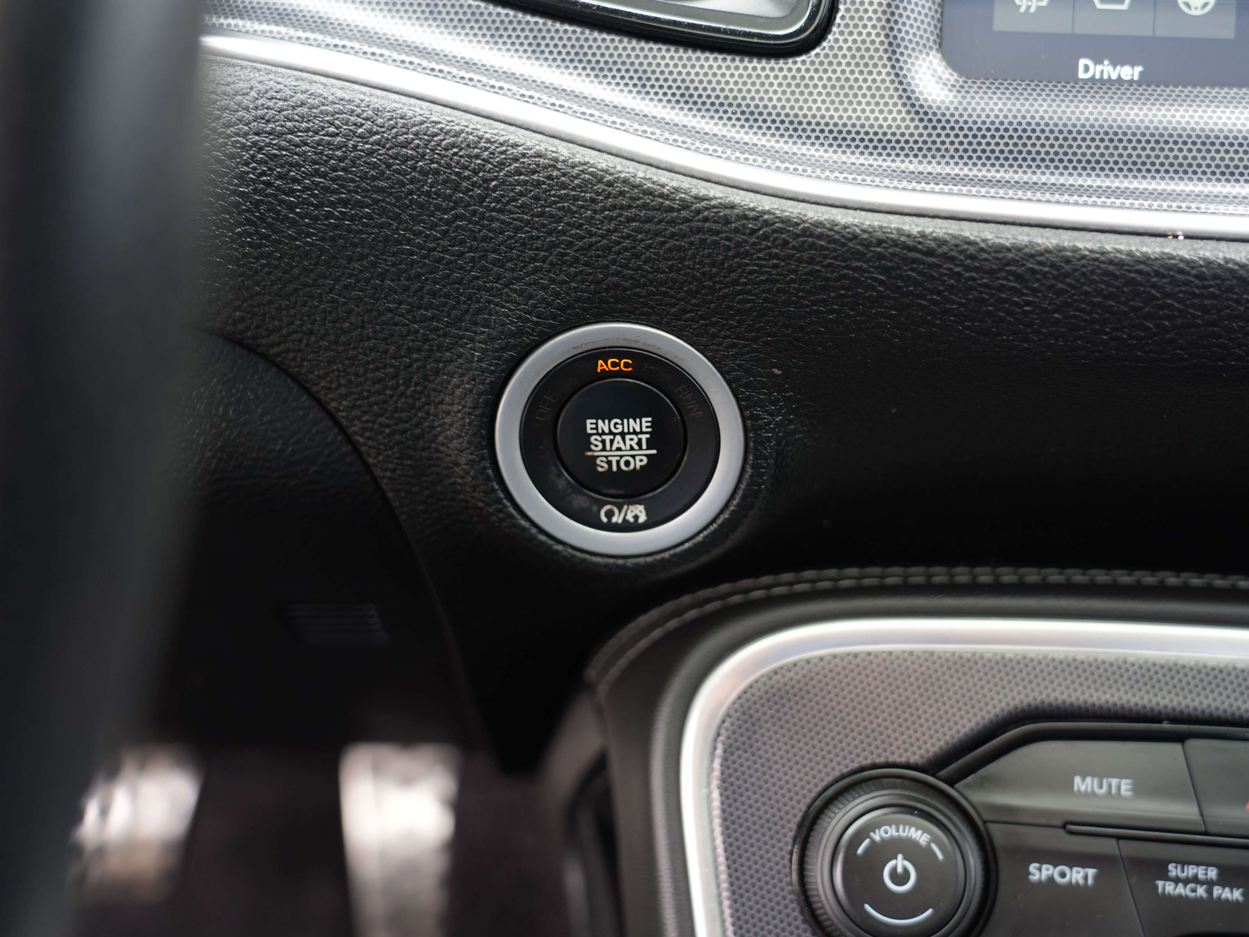 Used 2018 Dodge Challenger T/A image 25