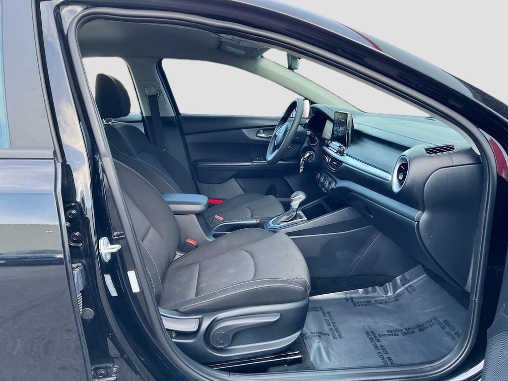 Used 2024 Kia Forte LXS image 26