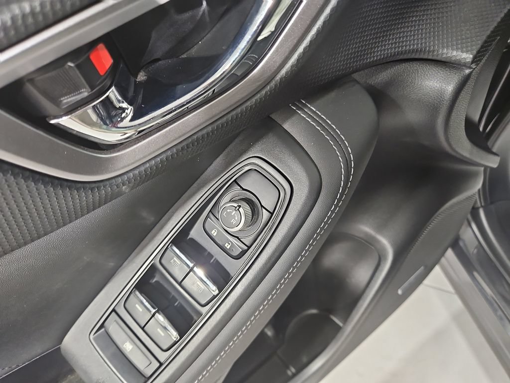 Used 2021 Subaru Forester Limited AWD/4WD image 12