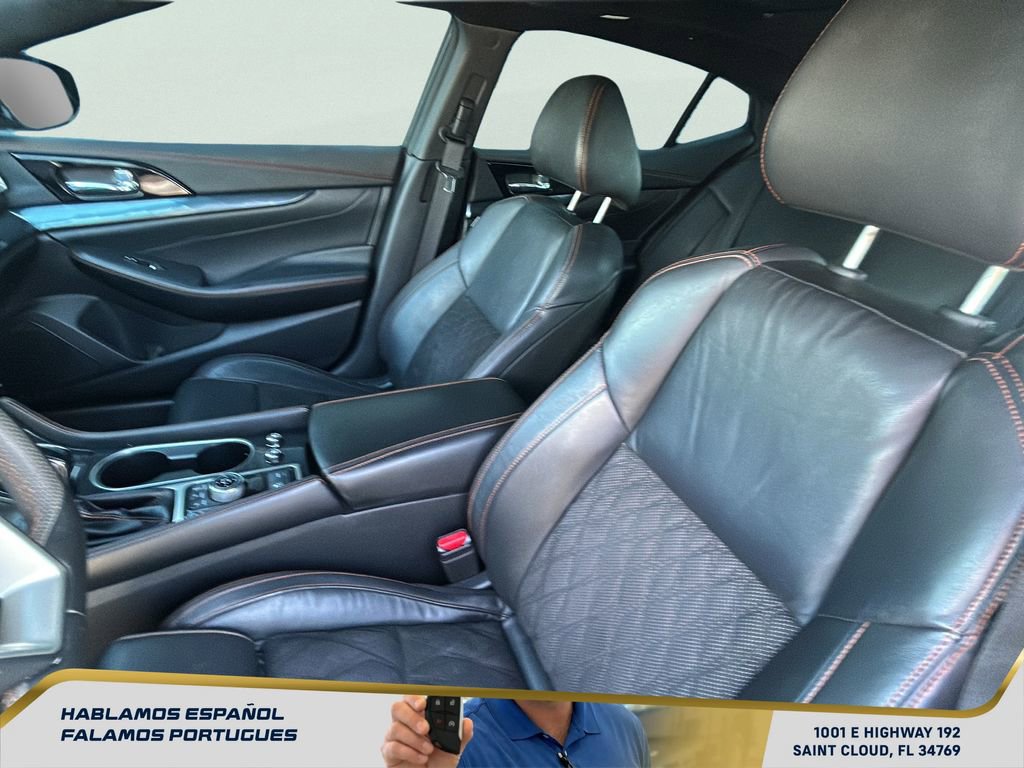 Used 2021 Nissan Maxima SR w/ Sport Mat Group image 13