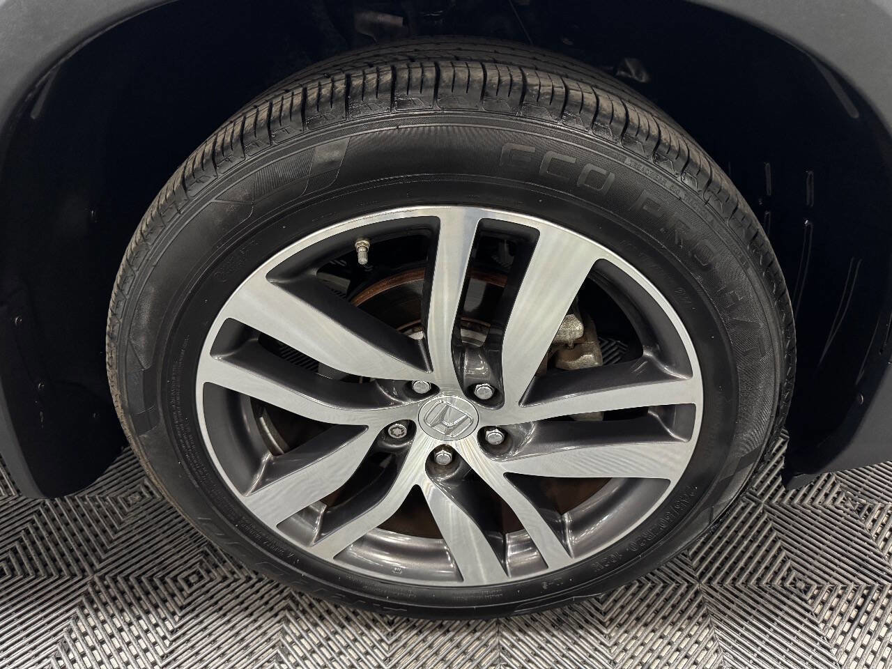 Used 2017 Honda Pilot Touring image 16