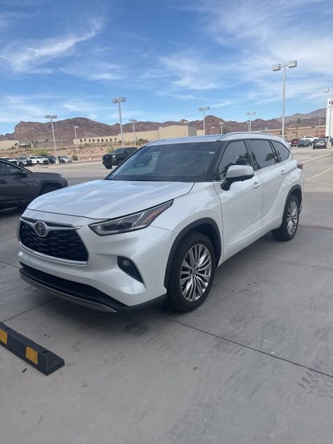 Used 2023 Toyota Highlander Platinum image 6
