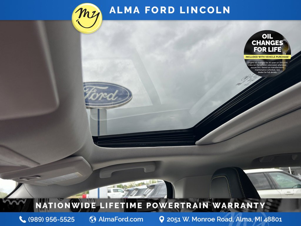 New 2025 Ford Maverick Lobo image 35