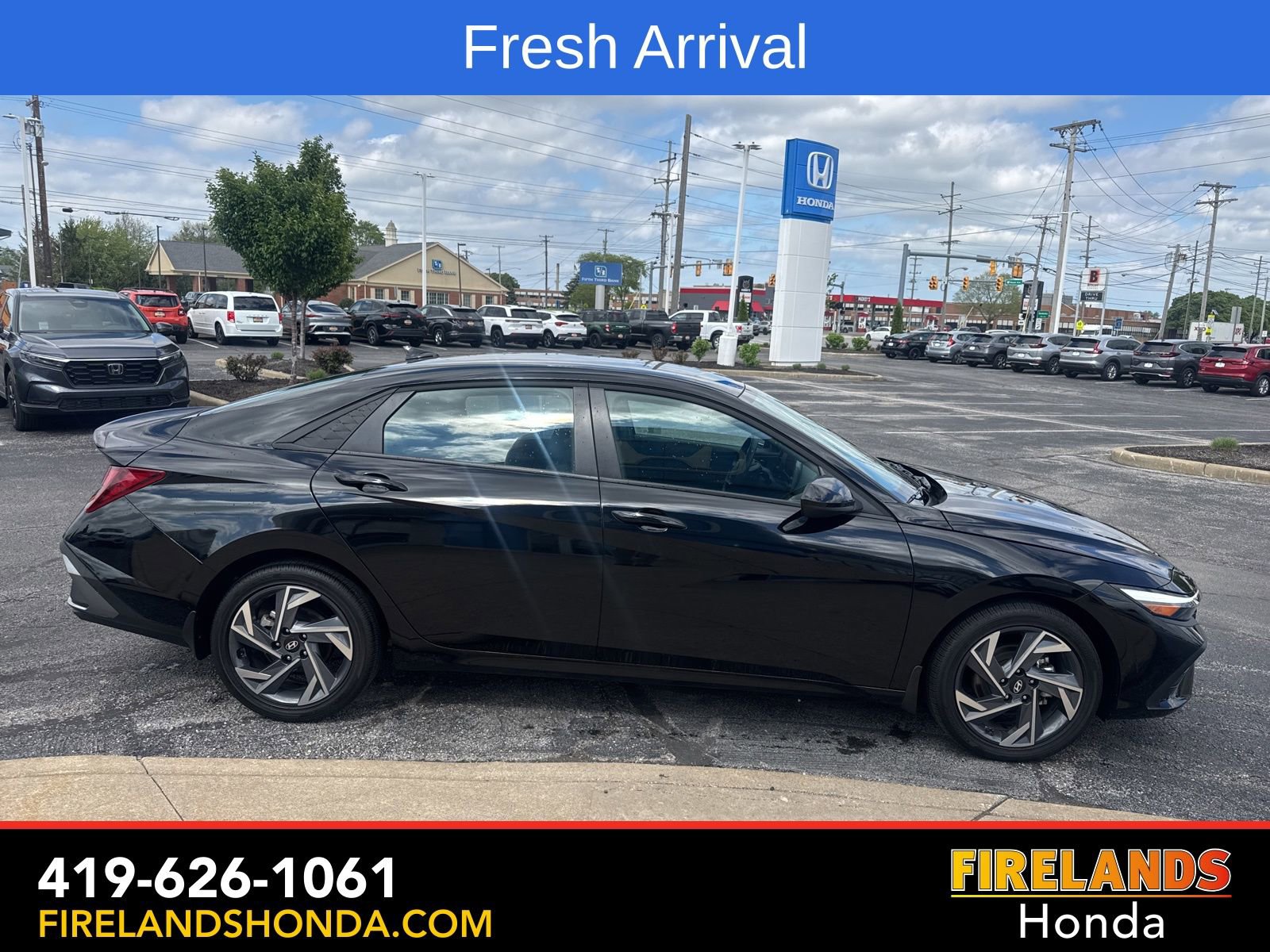 Used 2025 Hyundai Elantra Sport FWD image 6