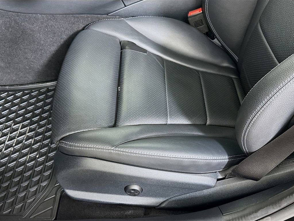 Used 2021 Mercedes-Benz C 300 4MATIC Sedan image 20