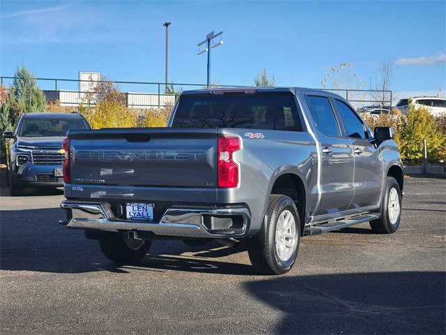 Used 2022 Chevrolet Silverado 1500 LT image 3