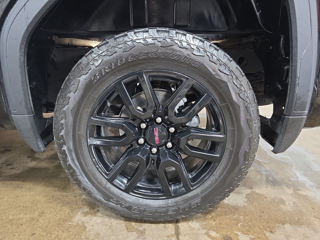 Used 2025 GMC Sierra 1500 Elevation AWD/4WD image 35