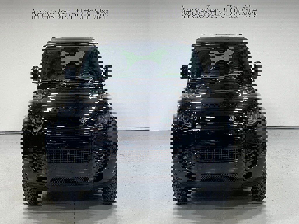 Used 2024 Land Rover Defender 110 S image 9