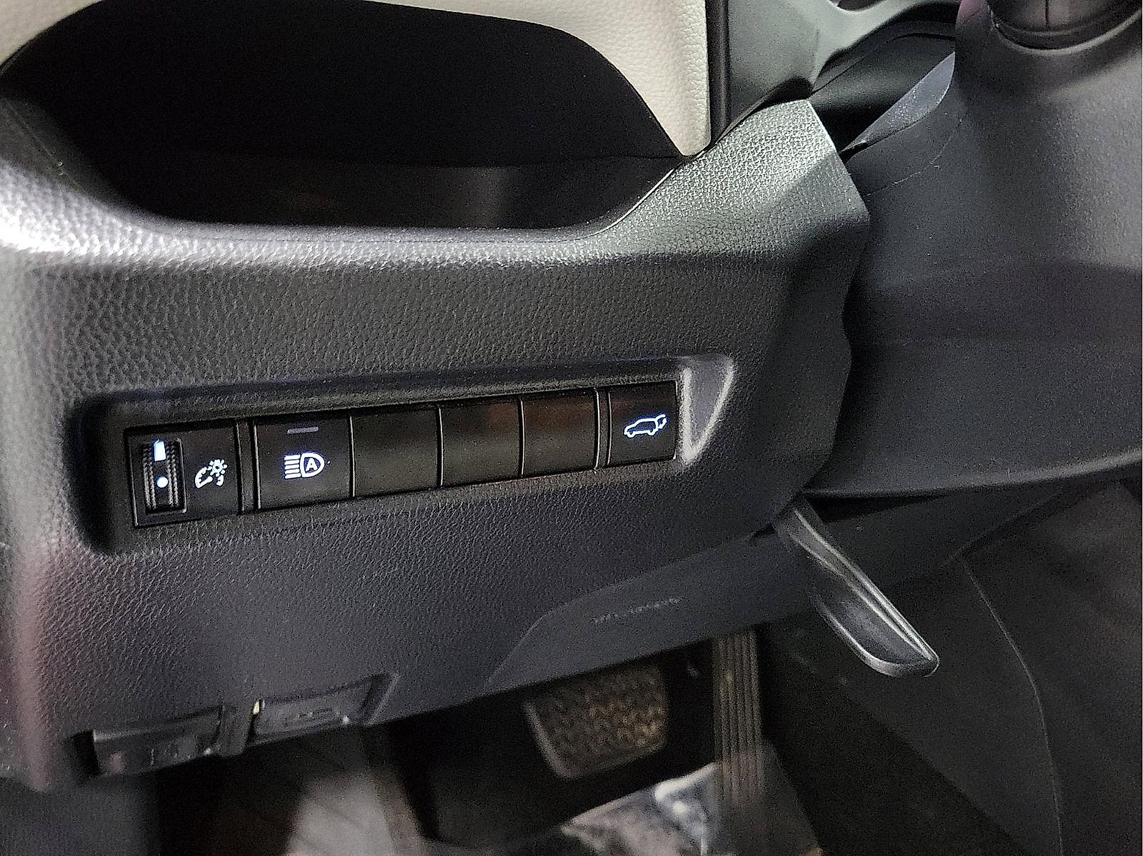 Certified 2021 Toyota RAV4 XLE Premium image 13
