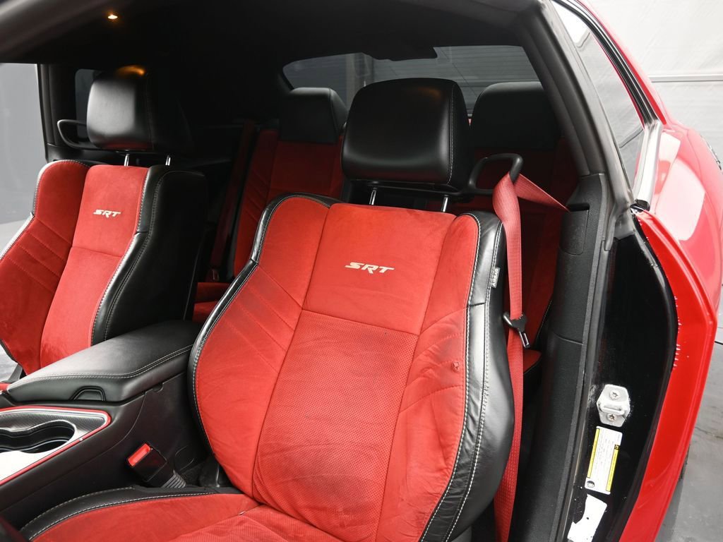 Used 2016 Dodge Challenger SRT Hellcat image 24