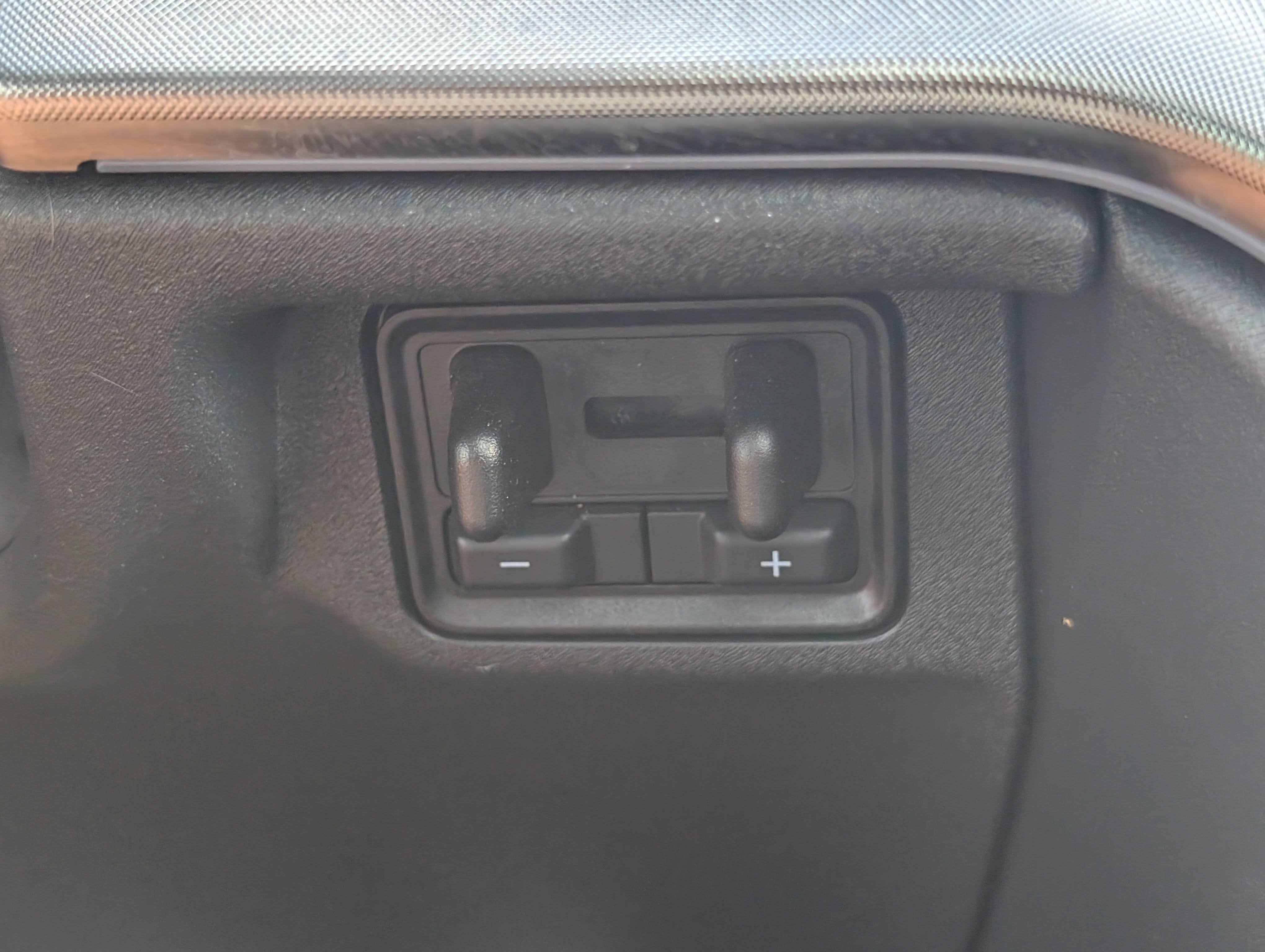 Used 2025 Ford Expedition Platinum AWD/4WD image 33
