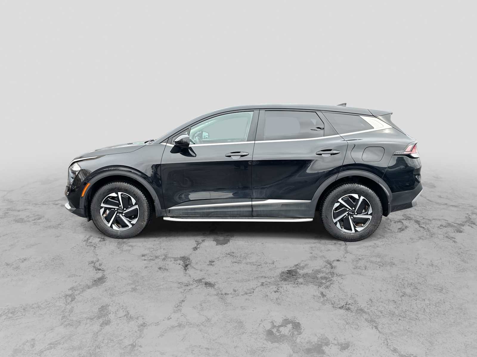 Used 2023 Kia Sportage LX AWD/4WD image 5