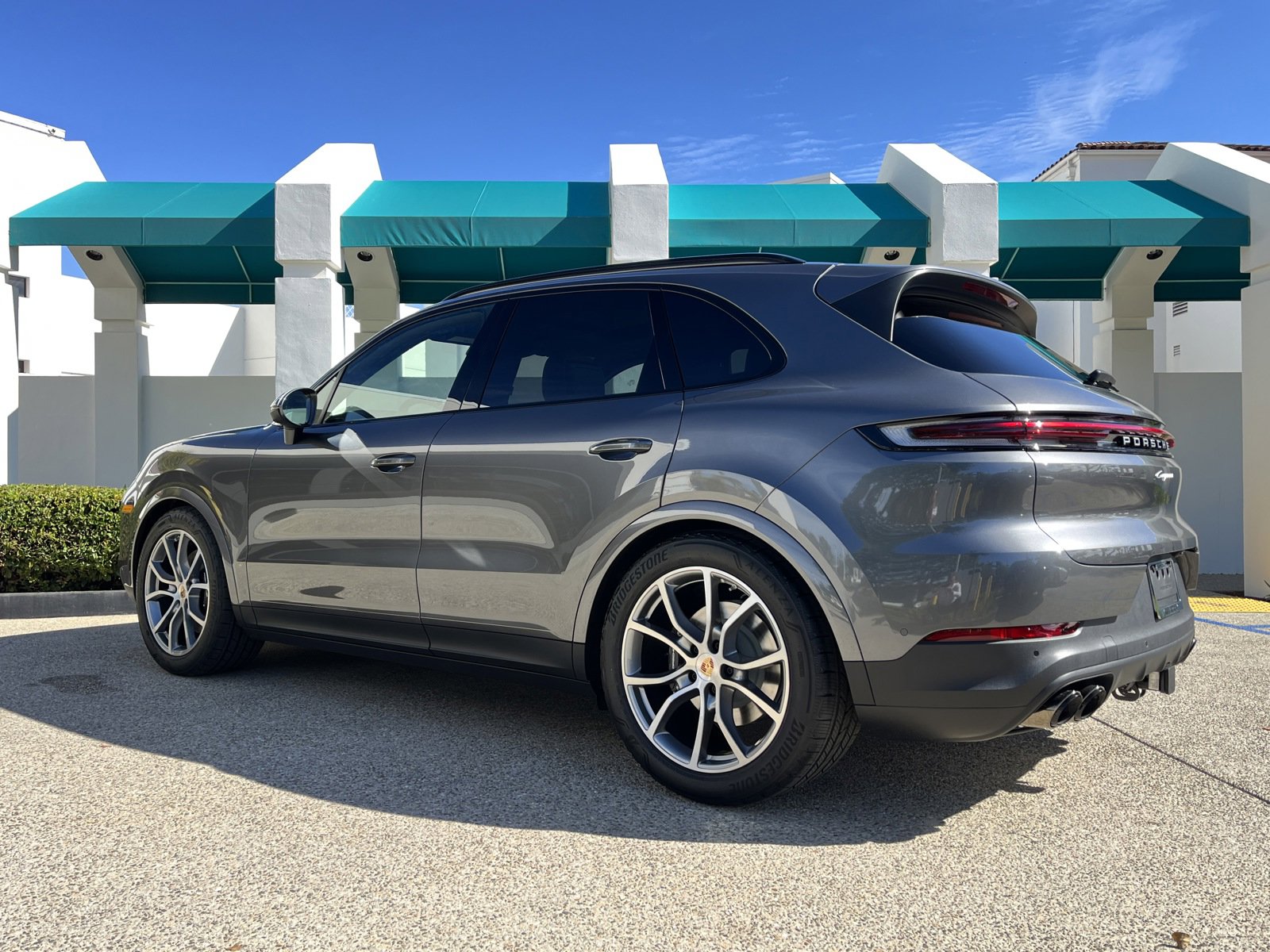 New 2025 Porsche Cayenne image 3