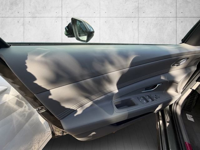 New 2026 Hyundai Elantra SEL Sport image 5