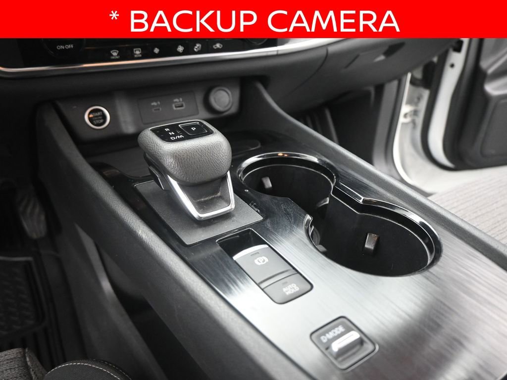 Used 2023 Nissan Rogue SV FWD image 17