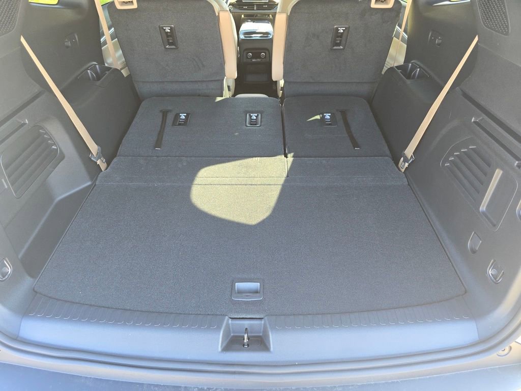 New 2025 Buick Enclave Preferred w/ LPO, All-Weather Package image 20