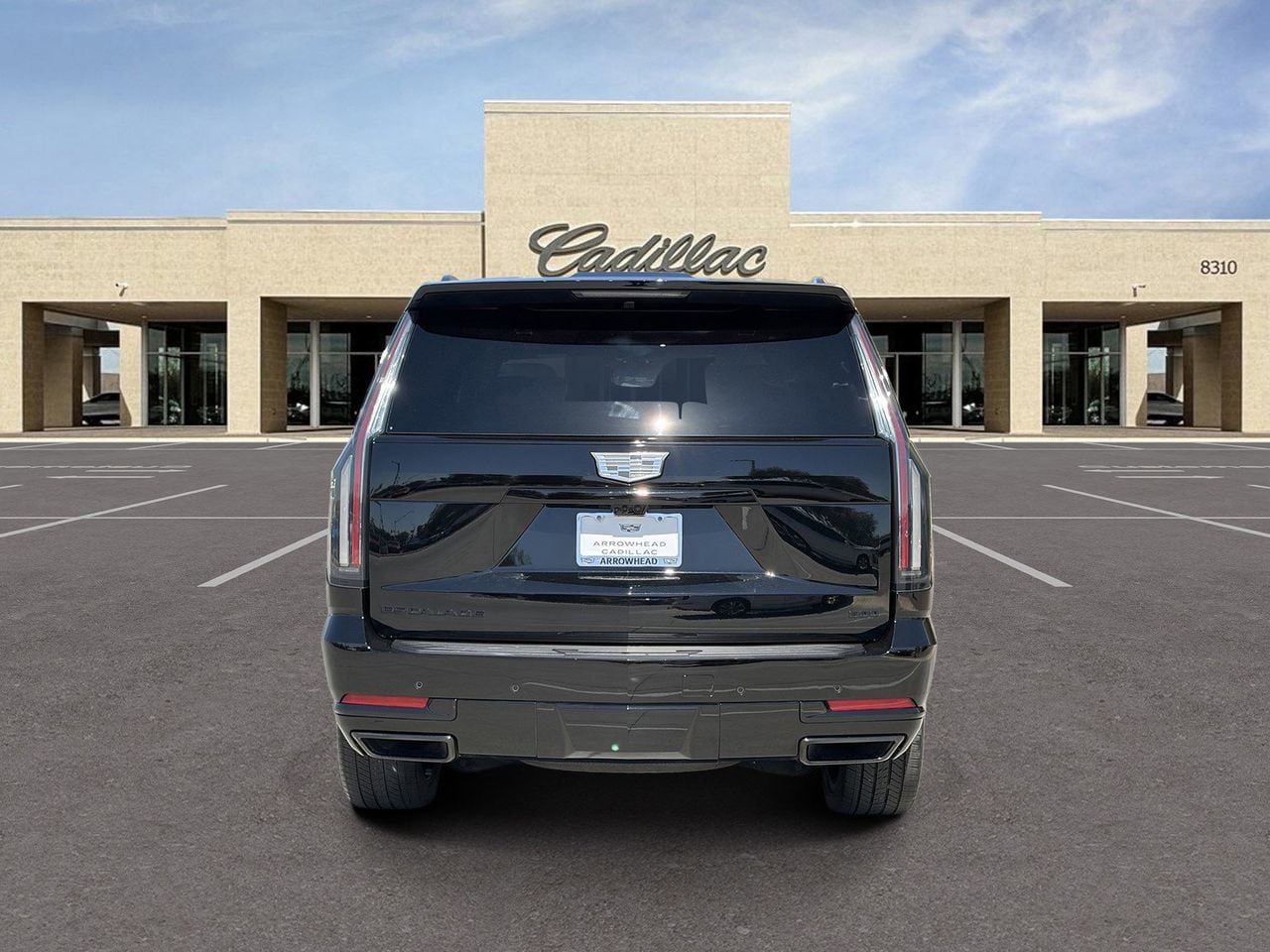 Certified 2025 Cadillac Escalade Sport Platinum w/ LPO, ONYX Package AWD/4WD image 6