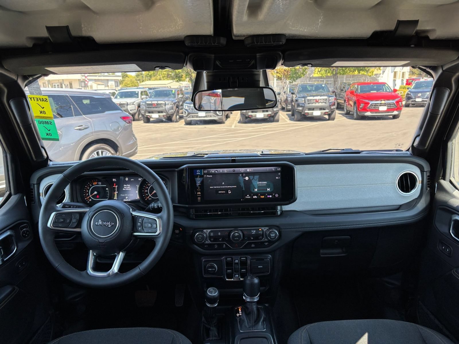 Used 2025 Jeep Wrangler Unlimited Sahara AWD/4WD image 28