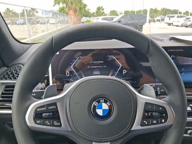 New 2027 BMW X7 xDrive40i w/ M Sport Package AWD/4WD image 4